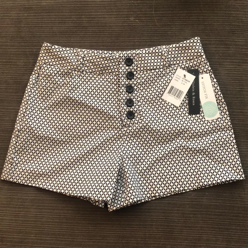 Violets & Roses Button Front Short
